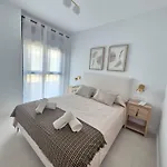 Happy Travel Lomas Daisy Higueron * Фуэнхирола