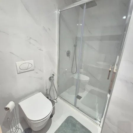 Happy Travel Lomas Daisy Higueron Fuengirola